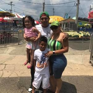 Meet your Posher, Roxana